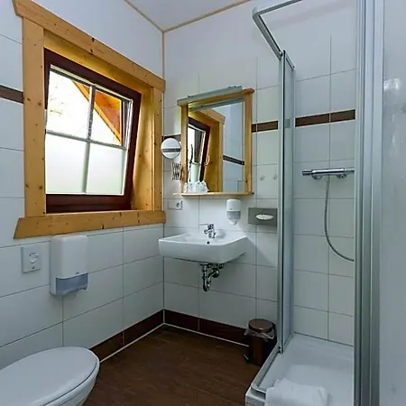 & Restaurant Wilder Eber 3* Eberswalde-Finow