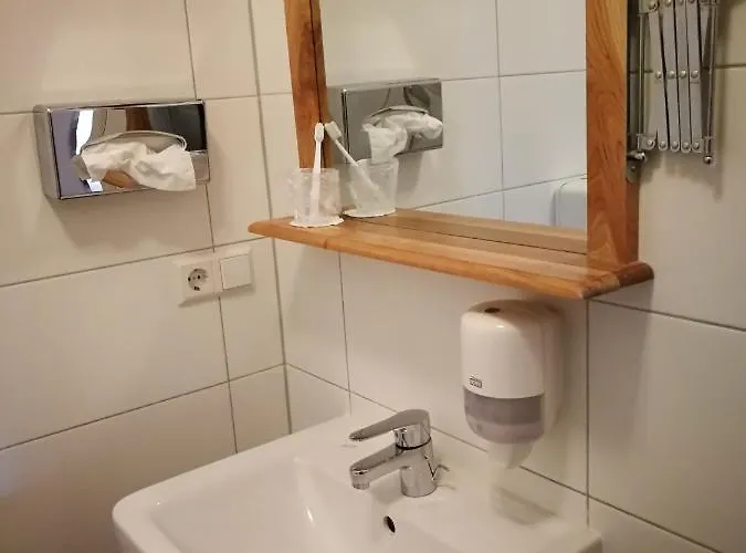 & Restaurant Wilder Eber 3* エーベルスヴァルデ・フィノー