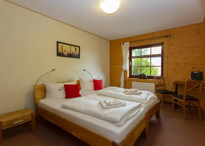 ホテル & Restaurant Wilder Eber エーベルスヴァルデ・フィノー